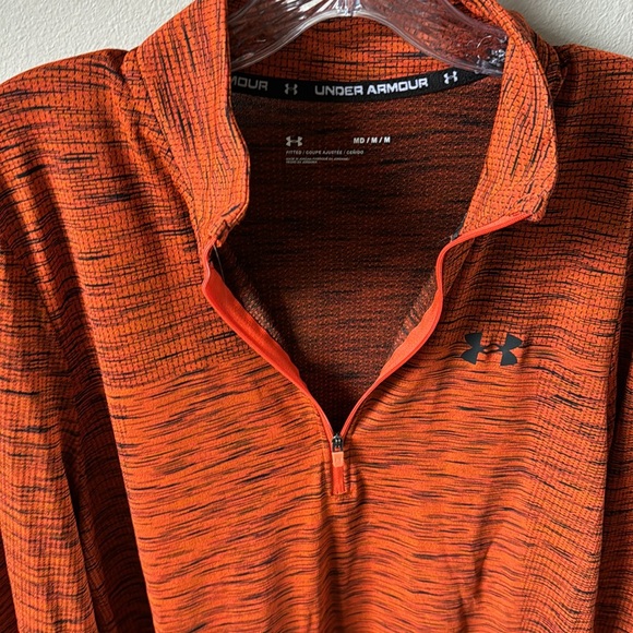 Under Armour Long-sleeve - Picture 3 of 5